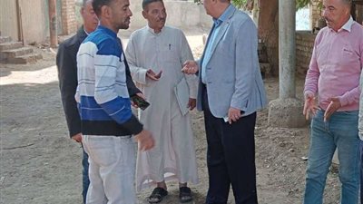 رئيس مدينة سمسطا يبحث شكاوى المواطنين