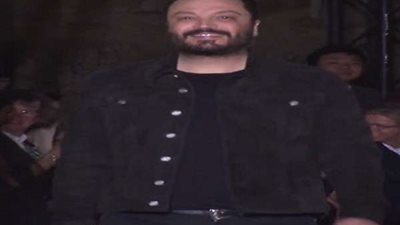 توابع انفجار بيروت.. زهير مراد ينهار من البكاء بعد تدمير دار الأزياء الخاصة به (فيديو)