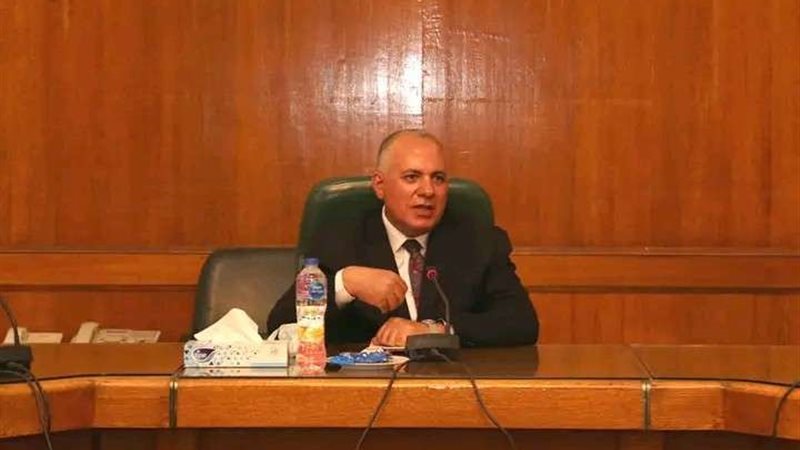وزير الموارد المائية
