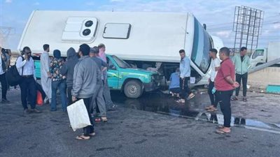 حادث تصادم أتوبيس وسيارة.. إصابة 13 شخصاً على الطريق الدولى بكفر الشيخ