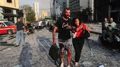 بالفيديو.. أطفال ينجون بمعجزة من انفجار مرفأ بيروت