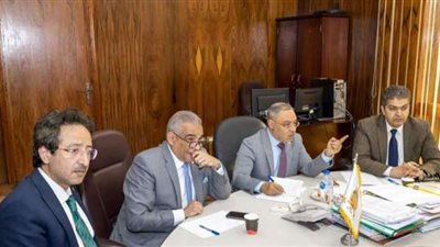 رئيس جامعة طنطا يبحث إعادة تشغيل مركز سرطان الأطفال