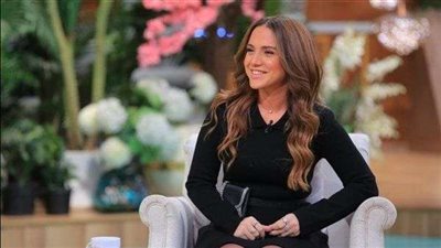 بعد عرض الزواج منها.. رنا رئيس تتصدر محركات البحث 