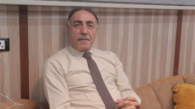 محمد عبد العظيم يتبرأ أمام الجميع من الفنان الكبير عبد العظيم عبد الحق.. تعرف على السبب