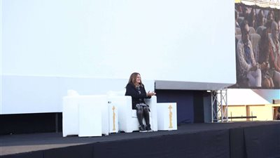 كاملة أبو ذكري:  لا أحب أن أصنف كمخرجة لسينما المرأة