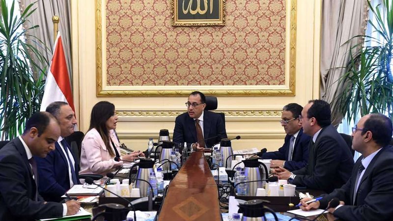 رئيس مجلس الوزراء