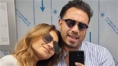 هشام عاشور يرد على شائعات انفصاله عن نيللي كريم