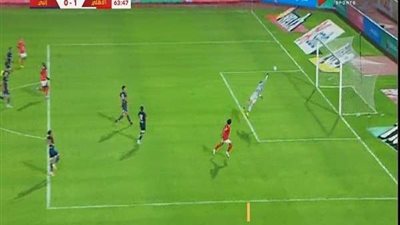 بالفيديو..الأهلي يسجل الهدف الأول في شباك إنبي