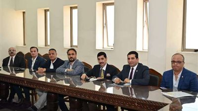 الدراسات العليا بجامعة الفيوم توافق على تسجيل 77 رسالة ماجستير ودكتوراه