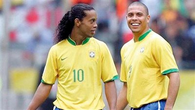 وصول رونالدو ورونالدينهو لملعب البيت الكبير قبل انطلاق كأس العالم