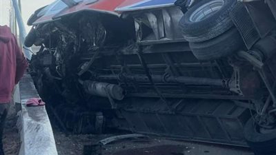 إصابة 5 أشخاص في حادث تصادم سيارتين أعلى محور الضبعة