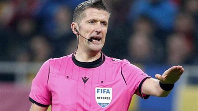 الحكم الإيطالي يلغي هدف الإكوادور الأول أمام منتخب قطر في كأس العالم 2022