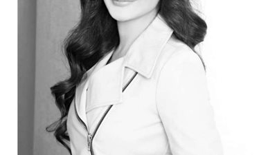 اليسا توجه رسالة شديدة اللهجة لحكومة بلادها (تفاصيل)