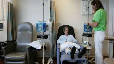 دراسة علمية تكشف علامة تحذر من احتمال الإصابة بسرطان الأمعاء