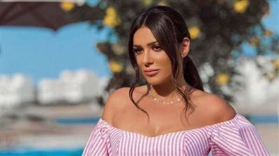 بهذه الكلمات.. إنجي المقدم تحتفل بعيد ميلاد شقيقها