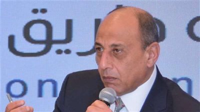 محمد عباس يتوجه بالشكر لجميع العاملين بوزارة الطيران المدني.. لهذا السبب