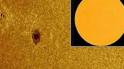 بقعة شمسية خطيرة تتسبب في تعطل الإنترنت والكهرباء