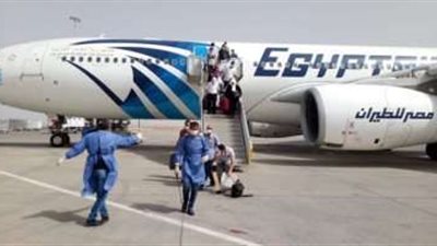 مطار مرسى علم يستقبل  14 رحلة طيران دولية