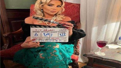 رزان مغربي تشارك متابعيها بصور من كواليس 