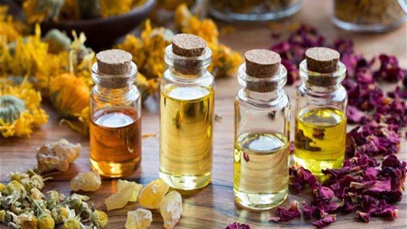زيوت عطرية تعالج