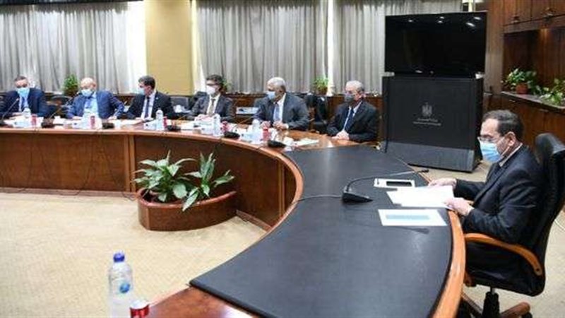 اجتماع وزارة البترول