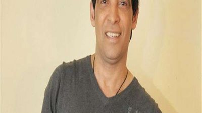 بطريقة خاصة.. سعد الصغير يروج لعمل فني بصحبة فتاة (صور)