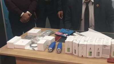 جمارك مطار القاهرة تحبط محاولة تهريب كمية من مستلزمات طب الأسنان