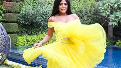 رانيا يوسف بإطلالة ناعمة في أحدث جلسة تصوير