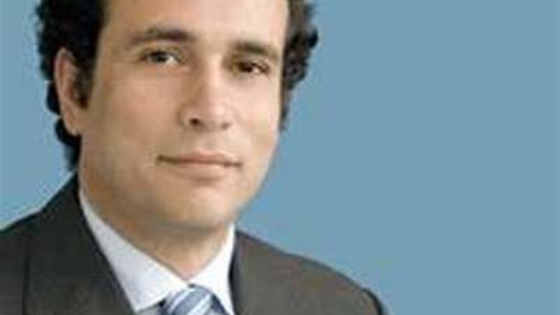 عمرو حمزاوي