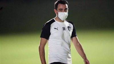 رغم شعبيته الجارفة في كاتلونيا.. تشافي ليس المدرب القادم لبرشلونة