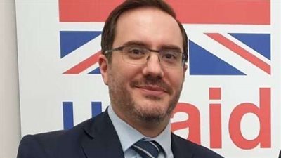 سفير بريطانيا ببغداد: مستعدون لمساعدة العراق في ملف إغاثة النازحين