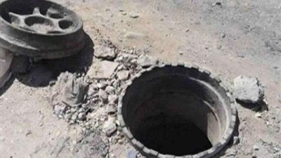 سقوط طفلة داخل بالوعة صرف في الهرم