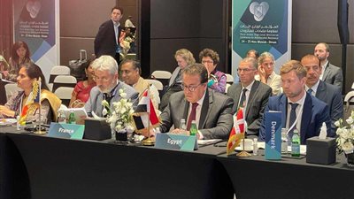 وزير الصحة يؤكد دعم مصر لكافة الجهود العالمية لمكافحة مضادات الميكروبات