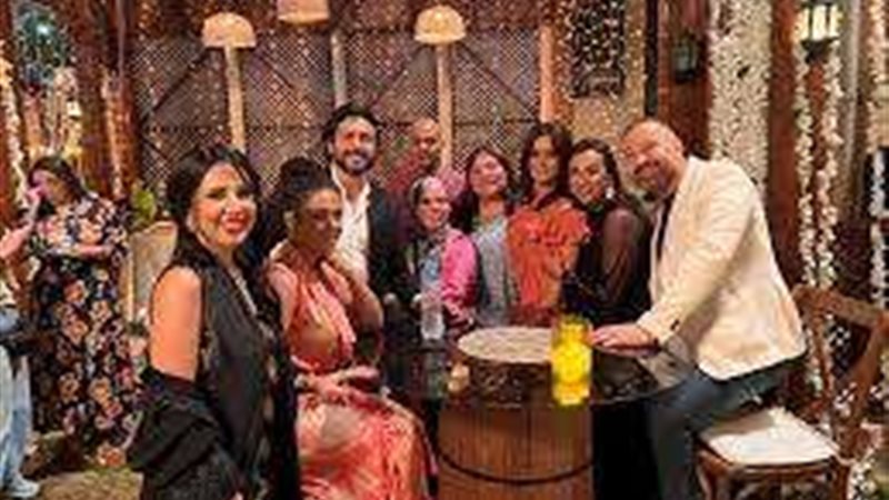 مسلسل جروب العيلة