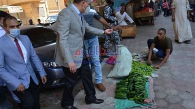 إغلاق مقهى لعدم إتباع الإجراءات الاحترازية وتجاوز نسبة 50% بالمنيا