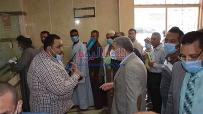 محافظ المنيا يتفقد المراكز التكنولوجية لمتابعة العمل ويوجه بتقديم التسهيلات للمواطنين