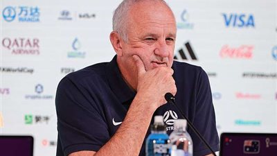 مدرب أستراليا : قدمنا مباراة جيدة أمام تونس ونسعي للتأهل للدور المقبل