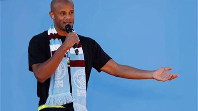 نجم مانشستر سيتي السابق يعتزل كرة القدم ويتجه للتدريب