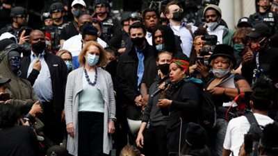 بسبب كورونا.. ثلث مقدمى الرعاية الصحية فى أمريكا فكروا فى الانتحار