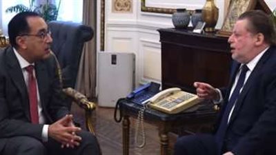 مدبولي يلتقي بمحافظ البنك المركزي لمتابعة عدد من الملفات