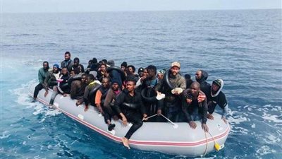 من تونس.. إيطاليا توجه إنذارا شديد اللهجة للمهاجرين غير القانونيين