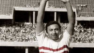 حازم إمام يُحيى ذكرى ميلاد والده حمادة إمام