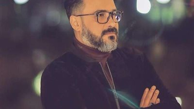 محمد رجب يستعيد ذكرياته بصورة قديمة.. والجمهور يعلق