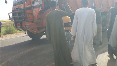 15 شخصًا.. ننشر أسماء مصابي حادث التصادم المروع بصحراوي قنا