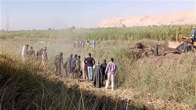 جثة و15 طفلًا.. ننشر أسماء ضحايا ومصابي حادث انقلاب أتوبيس في ترعة بقنا | صور