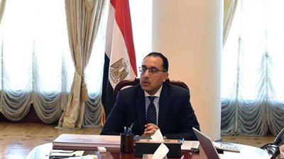 الحكومة تُعلن الموعد النهائي لعودة صلاة الجمعة بالمساجد