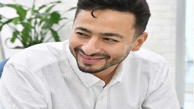 الفنان حمادة هلال