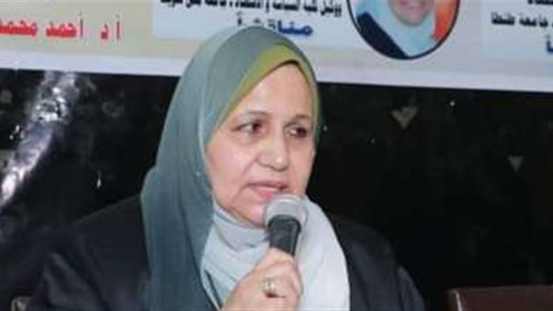 الدكتورة نجلاء بكر