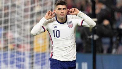 كأس العالم 2022.. نجم أمريكا يهنئ زملائه للصعود لثمن النهائي من المستشفى