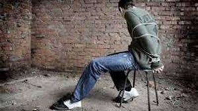 ضبط شقيقين بتهمة احتجاز زوج اختهما وإجبارة على توقيع إيصالات بعين شمس